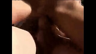 shaved pussy milf fucked xvideo