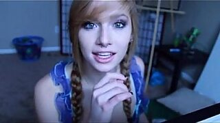 xnxxvideo shorthaired petite milfs