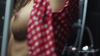 xvideo milf tits truck