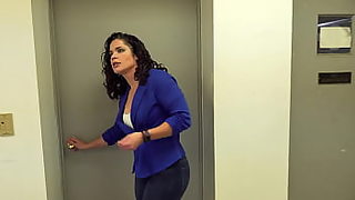 milf fucked by a stranger xnxx