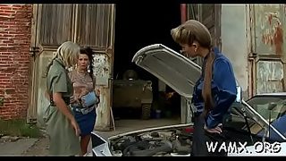 xvideo loenly milfs lesbian seduces